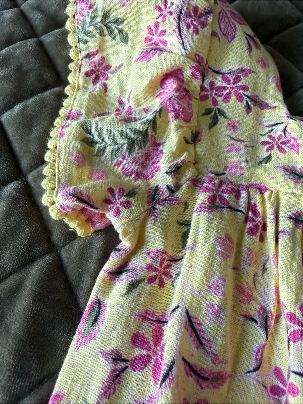 Yellow Floral Knit Skirt with Pink Blooms